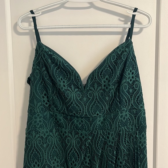 Le Chateau Cocktail Dress - Picture 2 of 7